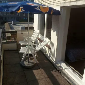 https://the-coolest-baby-penthouse-in-oostende.bruges-hotels.info